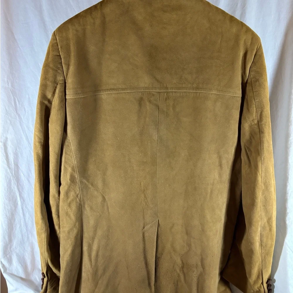 Elegant Men's Brown Suede Blazer - Picture 9 of 15